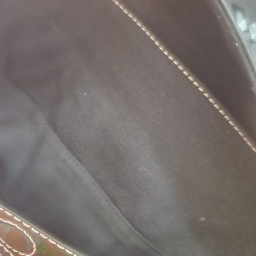 White House Black Market Black Clutch with Patent Trim - Picture 7 of 8